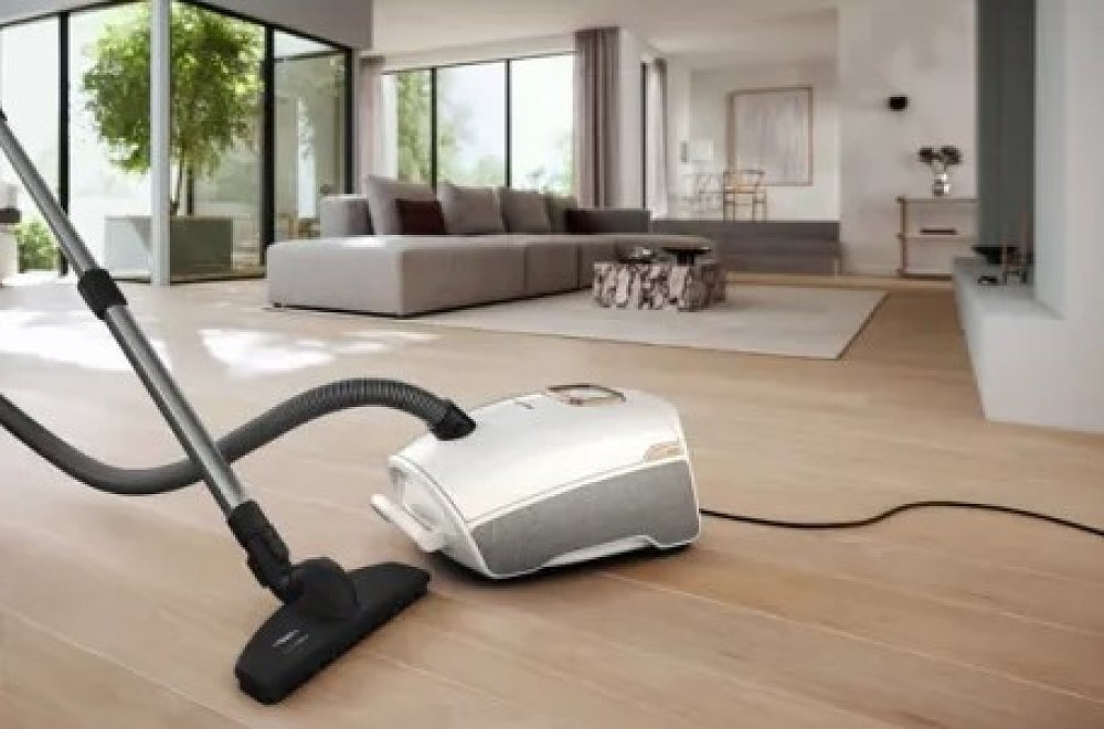 ΣΚΟΥΠΑ ΗΛΕΚΤΡΙΚΗ GUARD L1 PARQUET LOTUS WHITE MIELE